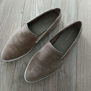 Gently used BCBG Yula women's shoes, cinder, sz 9